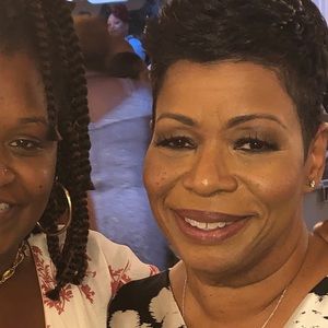 Meet your Posher, Gina